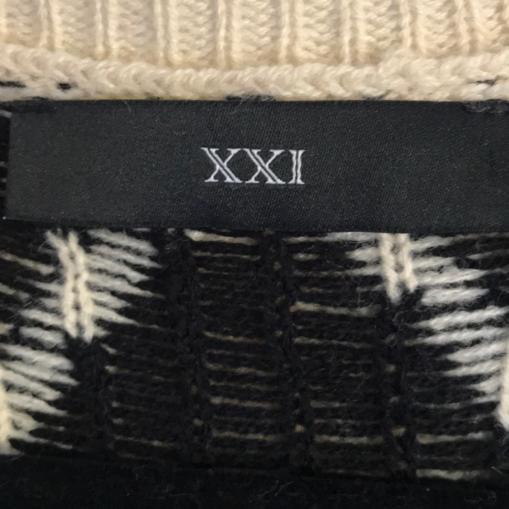 Cardigan - Picture 3 of 5